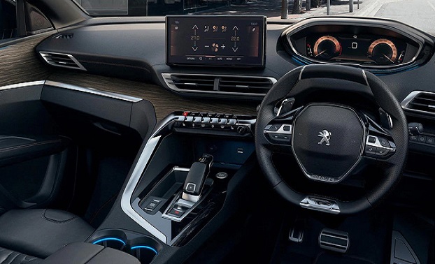 Peugeot 5008 2022 Interior