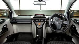 Toyota IQ 2022 Interior